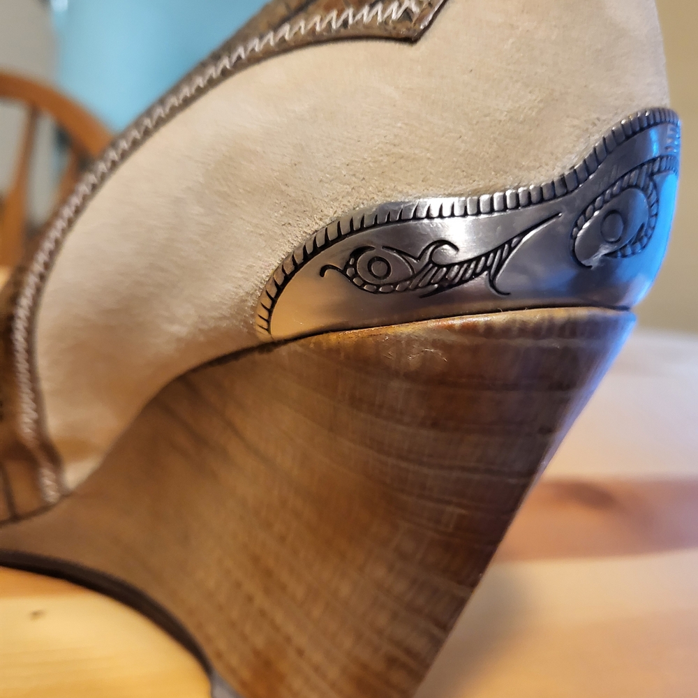 Chic Beige and Brown Women's Heels with Silver Accents - Picture 3 of 14